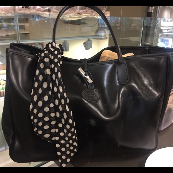 Longchamp Handbags - LONGCHAMP VNTG RARE Shoulder Tote Satchel ICONIC